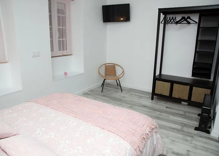 Bed&seaside - Rosa Lejlighed Nazaré